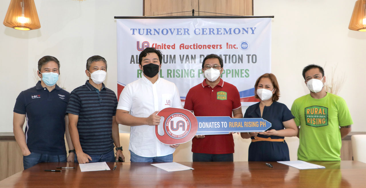 UAI DONATES TO RURAL RISING PHILIPPINES