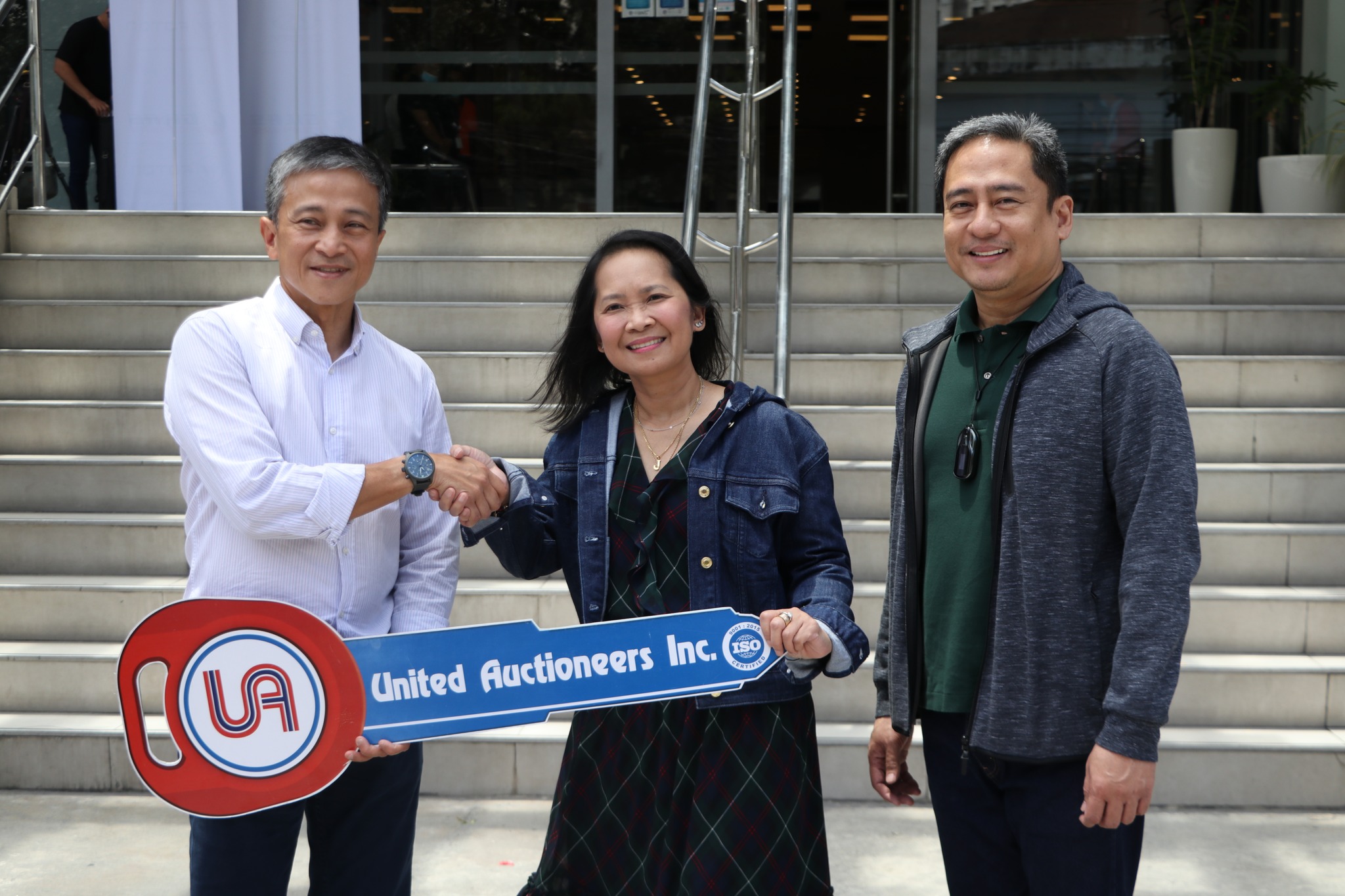 UAI TURN OVER GENERATOR SETS TO CIGNAL FOR 2023 FIBA WORLD CUP